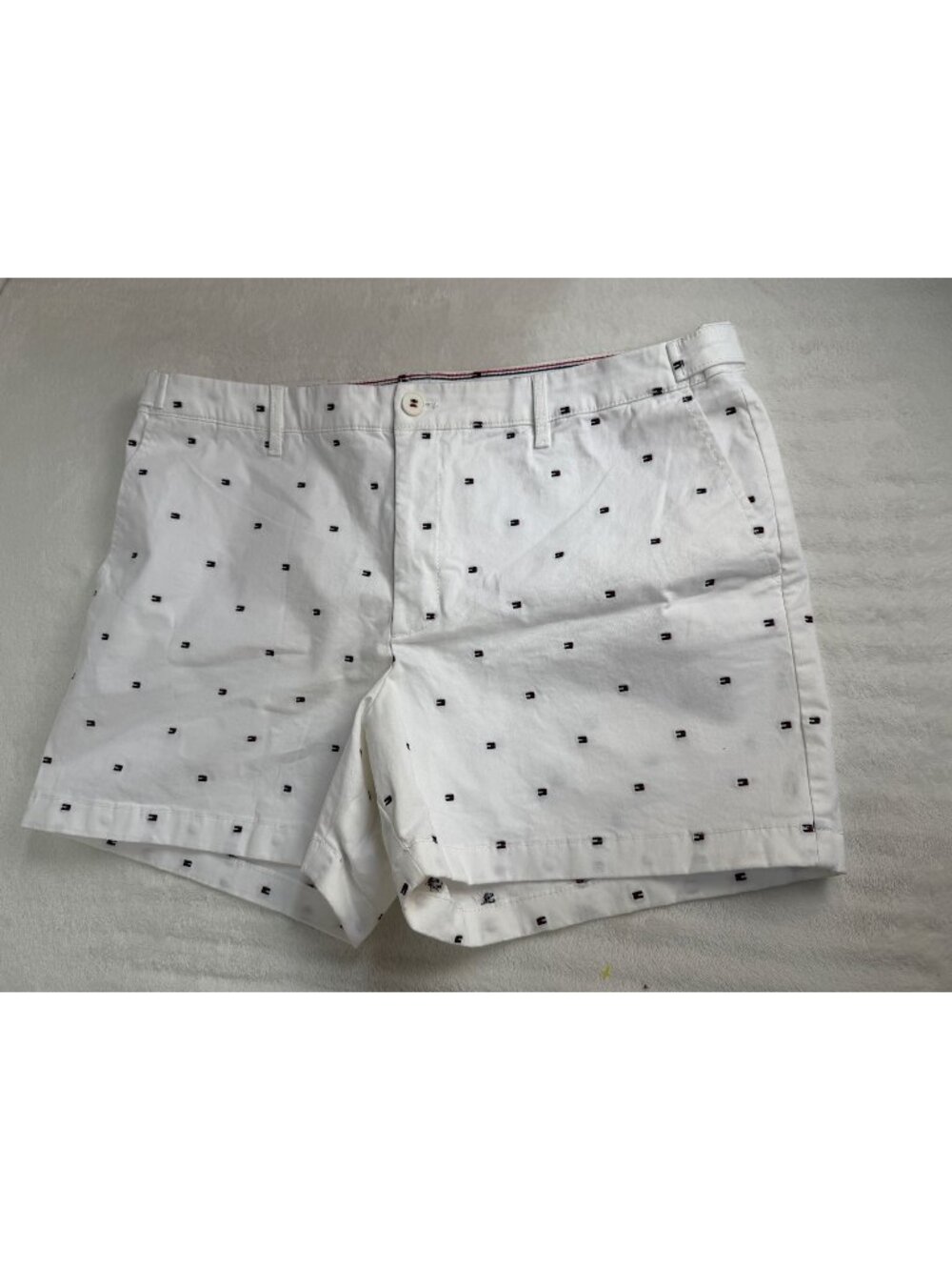 Tommy Hilfiger TH Flex Womens 5" Stretch Classic Shorts White Size 18 New $59